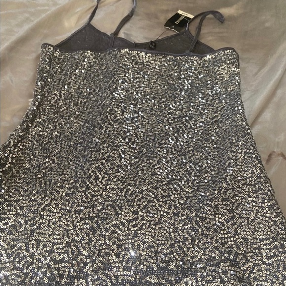 Top - Picture 4 of 4